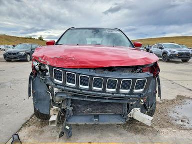Vista de 2017 JEEP COMPASS LIMITED, ángulo 5