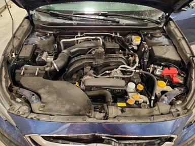 Vista de 2021 SUBARU OUTBACK PREMIUM, ángulo 12