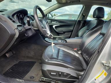2011 BUICK REGAL CXL view, angle 7