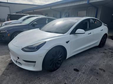 Vista de 2021 TESLA MODEL 3, ángulo 1