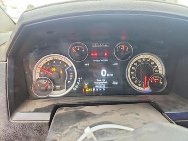 2013 RAM 3500 LARAMIE view, angle 8