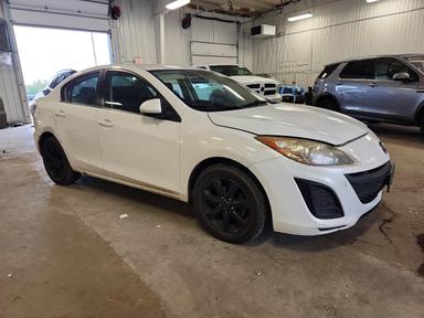 2010 MAZDA 3 I view, angle 4