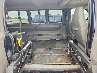 Vista de 2009 CHEVROLET EXPRESS G2500, ángulo 10