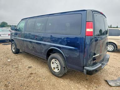 Vista de 2009 CHEVROLET EXPRESS G2500, ángulo 2