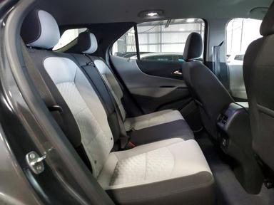 Vue de 2021 CHEVROLET EQUINOX LS, angle 11