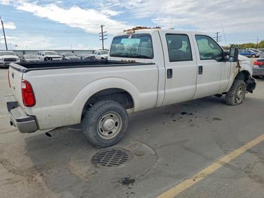 Вид 2012 FORD F250 SUPER DUTY, угол 3