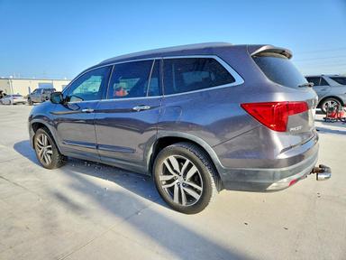 2017 HONDA PILOT ELITE view, angle 2