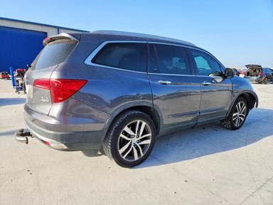 2017 HONDA PILOT ELITE view, angle 3