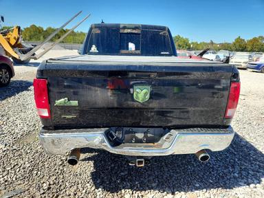 Vista de 2016 RAM 1500 SLT, ángulo 6