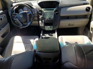 Вид 2011 HONDA PILOT TOURING, угол 8