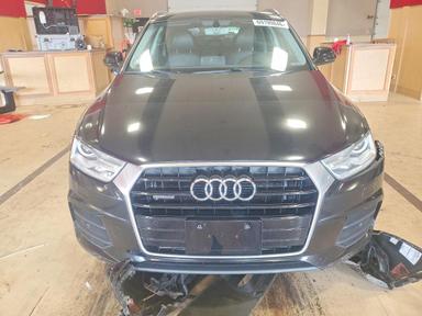 منظر 2016 AUDI Q3 PREMIUM PLUS، زاوية 5