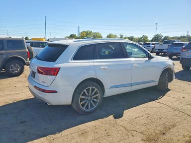 Vue de 2018 AUDI Q7 PREMIUM PLUS, angle 3