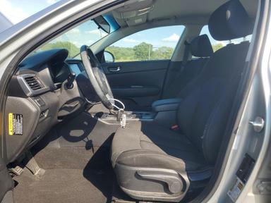 Vue de 2017 KIA OPTIMA HYBRID, angle 7