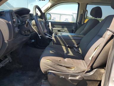 2010 CHEVROLET SILVERADO C1500 LT view, angle 7