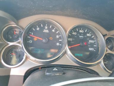 2010 CHEVROLET SILVERADO C1500 LT view, angle 9