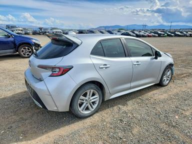 Vedere 2019 TOYOTA COROLLA HATCHBACK SE, unghi 3