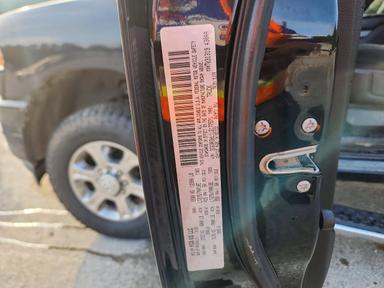 2020 RAM 3500 BIG HORN view, angle 13