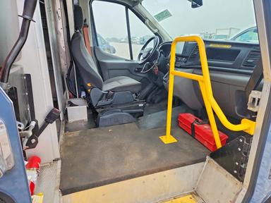 Vista de 2022 FORD TRANSIT T-350 HD, ángulo 11