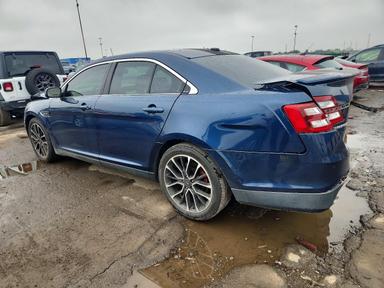 Vedere 2017 FORD TAURUS SHO, unghi 2