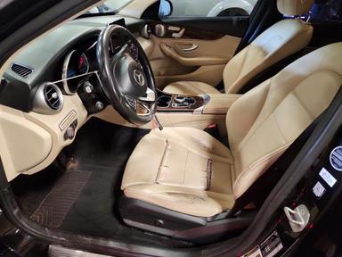 Vista de 2017 MERCEDES-BENZ C 300 4MATIC, ángulo 7