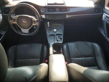 Вид 2012 LEXUS CT 200, угол 8