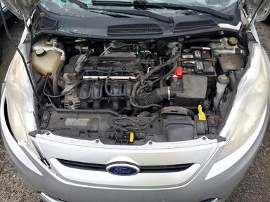 Vue de 2011 FORD FIESTA SE, angle 11