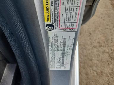 Vue de 2011 FORD FIESTA SE, angle 12