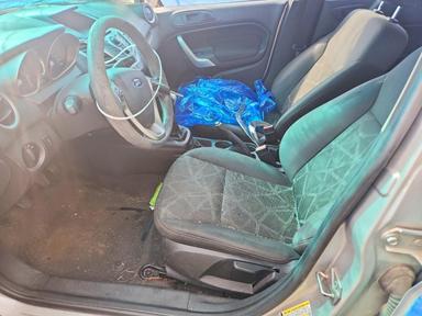 Vue de 2011 FORD FIESTA SE, angle 7