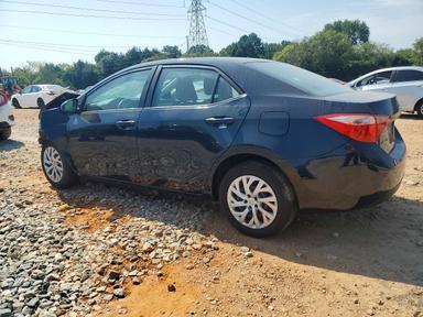 منظر 2018 TOYOTA COROLLA LE، زاوية 2
