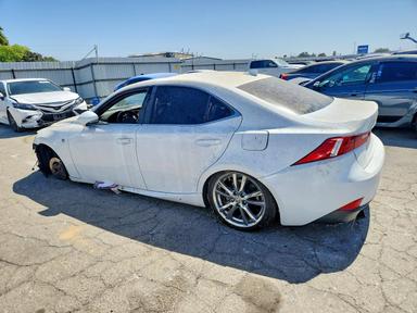 Вид 2014 LEXUS IS, угол 2