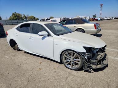 Вид 2014 LEXUS IS, угол 4