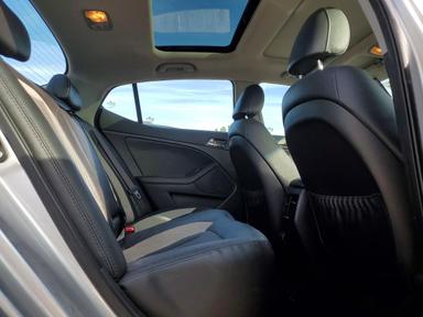 Вид 2012 KIA OPTIMA SX, угол 10