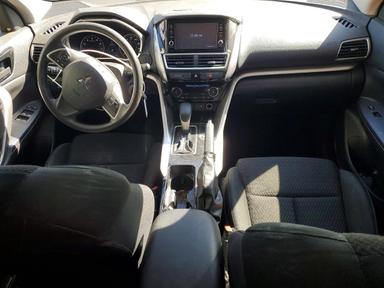 Vue de 2020 MITSUBISHI ECLIPSE CROSS ES, angle 8