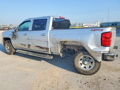 Vista de 2017 CHEVROLET SILVERADO K1500, ángulo 2