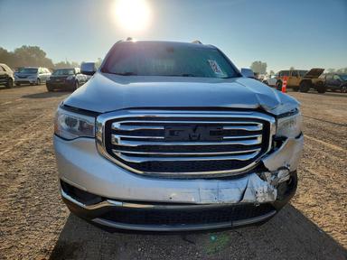منظر 2017 GMC ACADIA SLT-1، زاوية 5