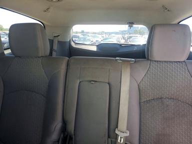 Vista de 2011 CHEVROLET TRAVERSE LS, ángulo 10