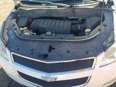 Vista de 2011 CHEVROLET TRAVERSE LS, ángulo 12