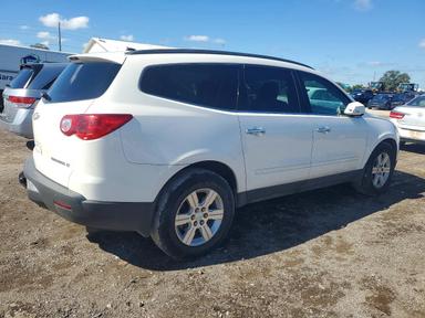 Vista de 2011 CHEVROLET TRAVERSE LS, ángulo 3