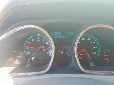 Vista de 2011 CHEVROLET TRAVERSE LS, ángulo 9