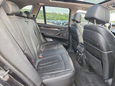 منظر 2015 BMW X5 XDRIVE35D، زاوية 10