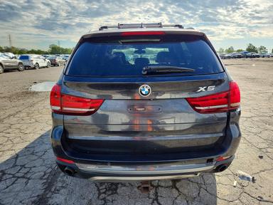 منظر 2015 BMW X5 XDRIVE35D، زاوية 6