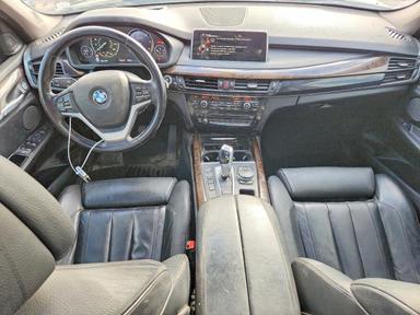 منظر 2015 BMW X5 XDRIVE35D، زاوية 8