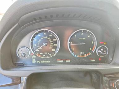 منظر 2015 BMW X5 XDRIVE35D، زاوية 9