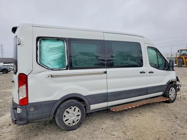 منظر 2019 FORD TRANSIT T-350، زاوية 3