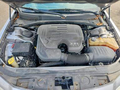 منظر 2014 CHRYSLER 300، زاوية 11