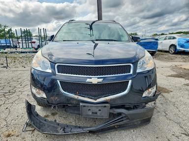 Vista de 2011 CHEVROLET TRAVERSE LT, ángulo 5