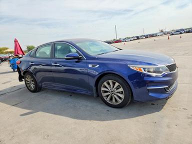 Vista de 2018 KIA OPTIMA LX, ángulo 4