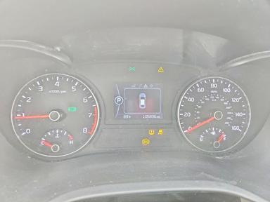 Vista de 2018 KIA OPTIMA LX, ángulo 9