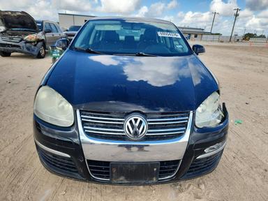 منظر 2010 VOLKSWAGEN JETTA SE، زاوية 5