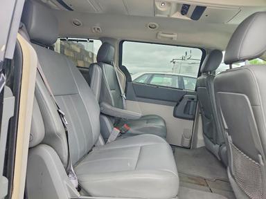 Vue de 2009 CHRYSLER TOWN &amp; COUNTRY TOURING, angle 11